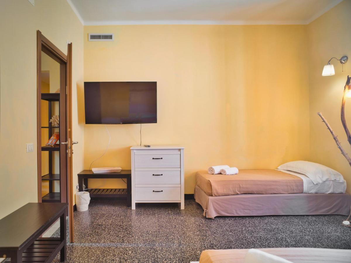 2 Passi Dal Mare Hotel Finale Ligure Exterior photo